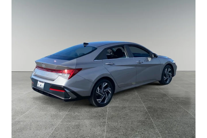 $28796 : Hyundai ELANTRA 2025 SEL Con image 5