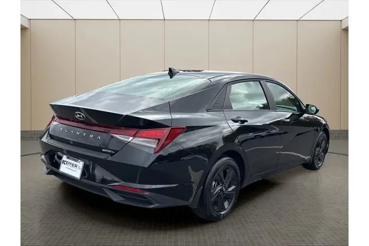 $20000 : Hyundai ELANTRA 2022 SEL 4dr image 5