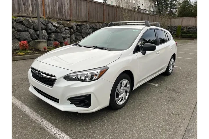$10900 : 2017 Impreza 2.0i image 1