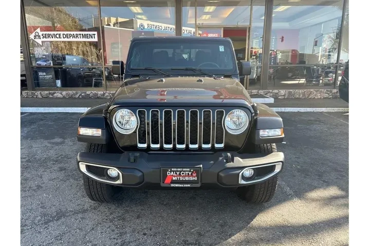 $36388 : Jeep Gladiator 2023 4x4 Over image 2
