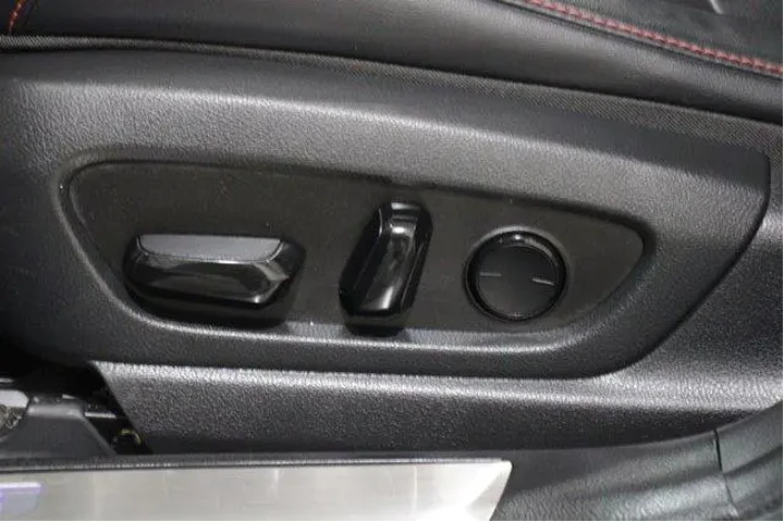 $28998 : Lexus UX 250h 2020 AWD F SPO image 4