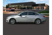 $21490 : Hyundai ELANTRA 2024 SEL 4dr thumbnail