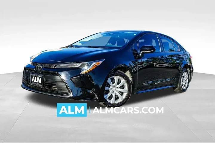 $17420 : Toyota Corolla 2023 LE 4dr S image 1