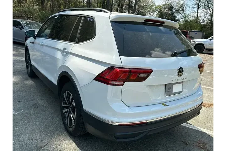 $19992 : Volkswagen Tiguan 2024 S 4dr image 7