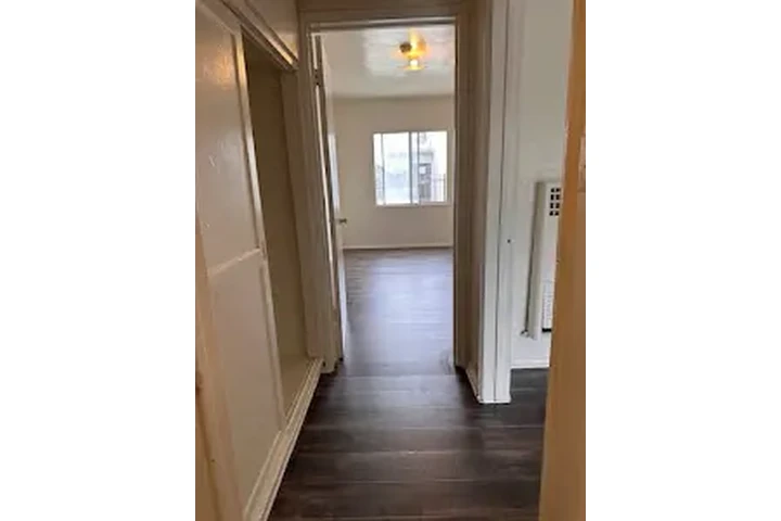 $1,950/MES LOS ANGELES image 6
