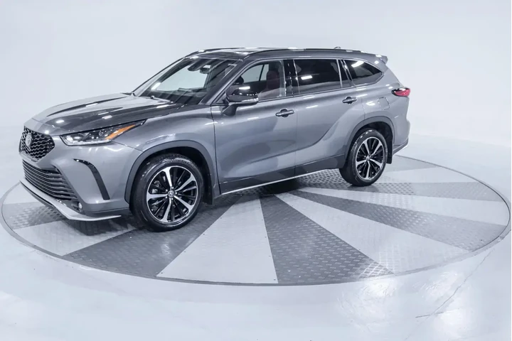 $35970 : Toyota Highlander 2022 AWD X image 3