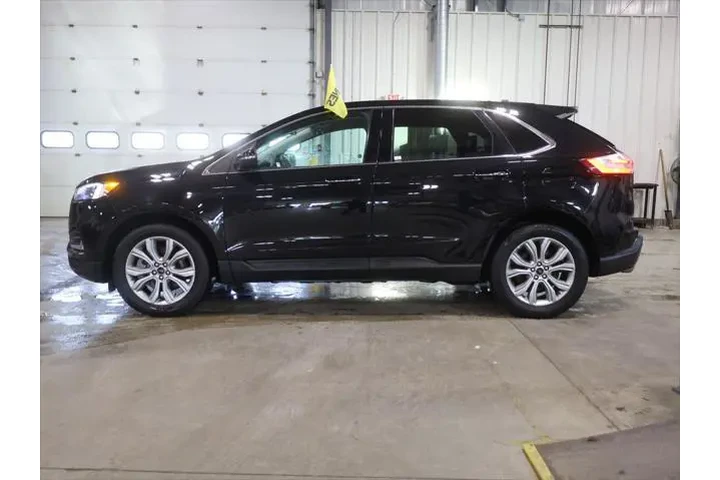 $28677 : Ford Edge 2024 AWD Titanium image 5