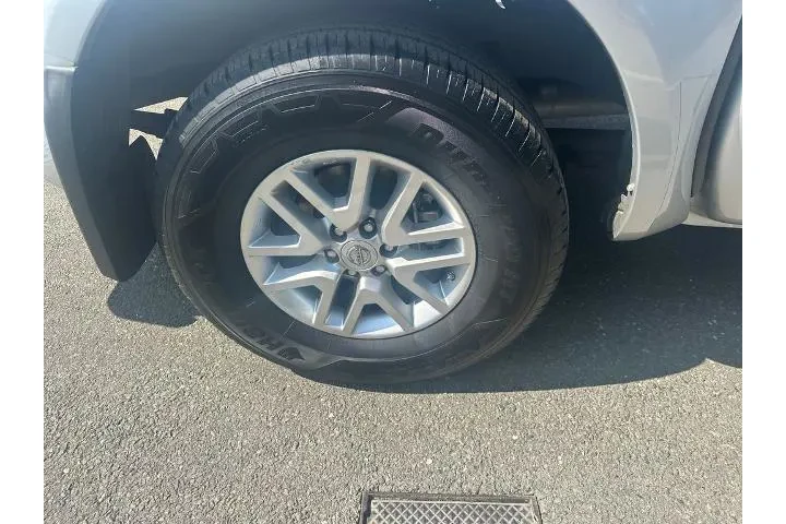 $15584 : Nissan Frontier 2014 4x4 S 4 image 8