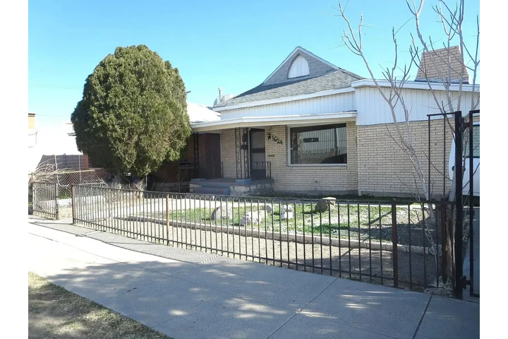 $1000 : 3 Y 2 HABITACIONES image 2