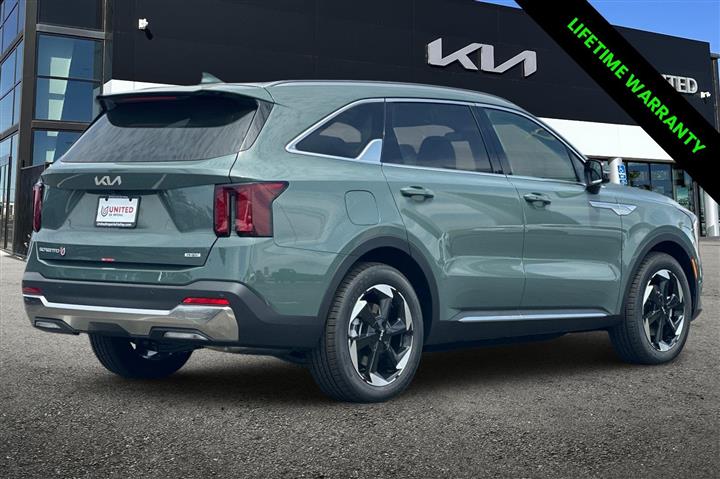 $49705 : New 2025 Sorento Plug-In Hybr image 5