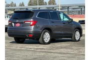 $19985 : Honda Pilot 2019 LX 4dr SUV thumbnail