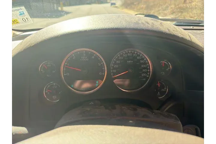 $9995 : GMC Yukon XL 2013 4x2 Denali image 8