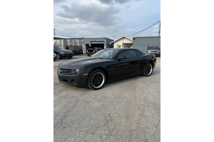 $6995 : 2013 Camaro LS image 4