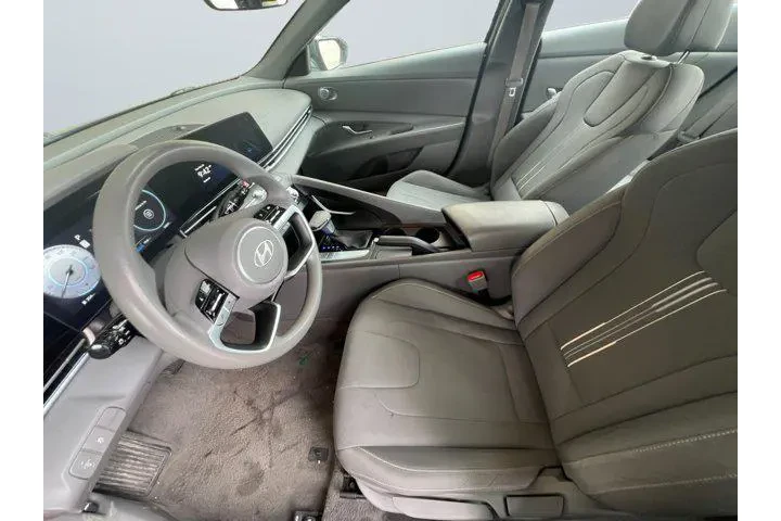 $19999 : Hyundai ELANTRA 2024 SEL 4dr image 9