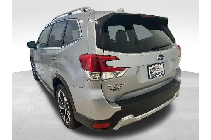 $29389 : Subaru Forester 2023 AWD Tou image 5