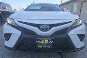 $17995 : 2018 Camry SE thumbnail