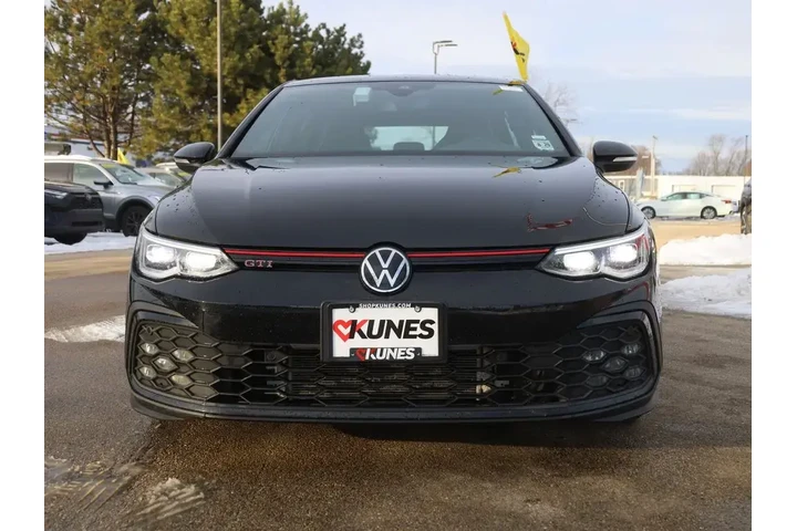 $25277 : Volkswagen Golf GTI 2024 S 4 image 3