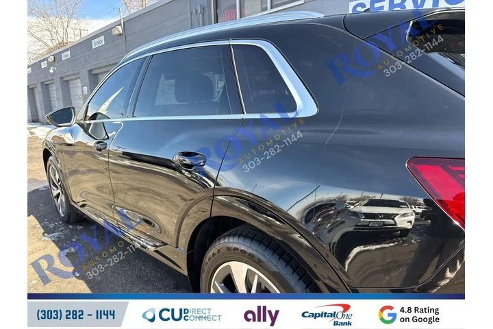 $46995 : 2024 Q8 e-tron quattro Premiu image 10