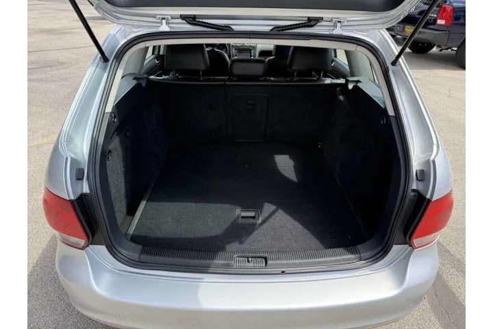 $8700 : 2014 Jetta SportWagen TDI image 7