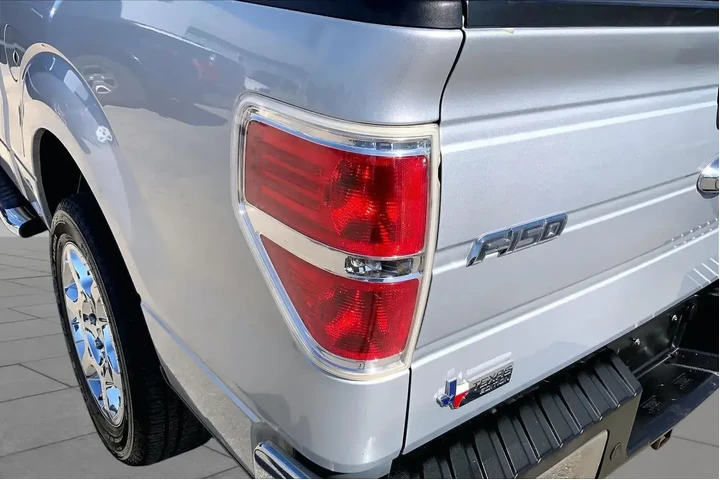 $11991 : Ford F-150 2013 4x2 XLT 4dr image 10