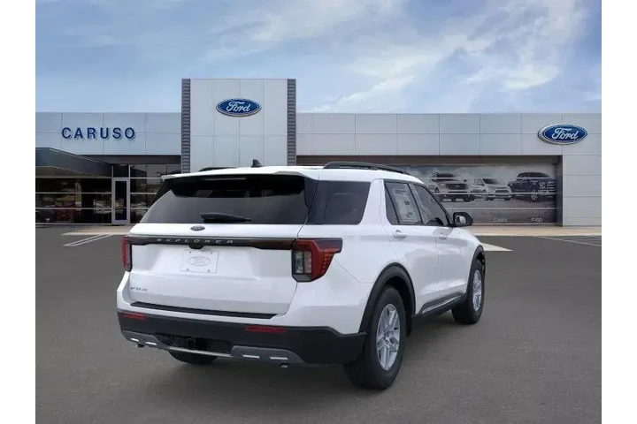 $34990 : Ford Explorer 2025 Active 4d image 8