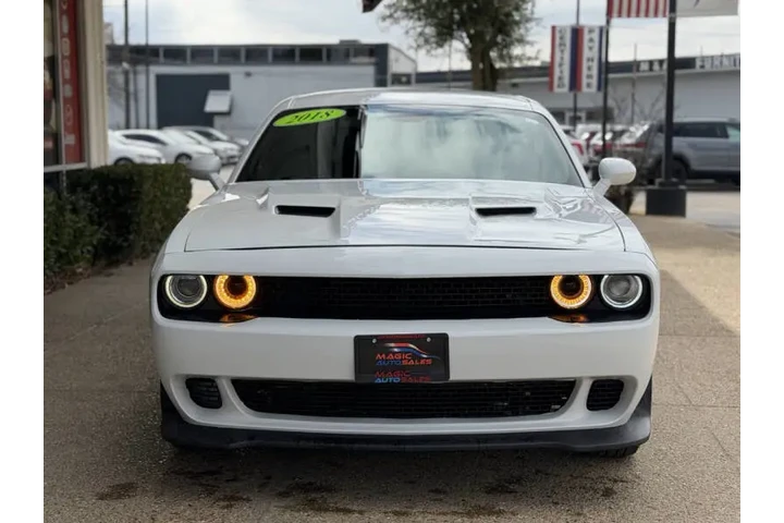 $18999 : 2018 Challenger SXT image 5