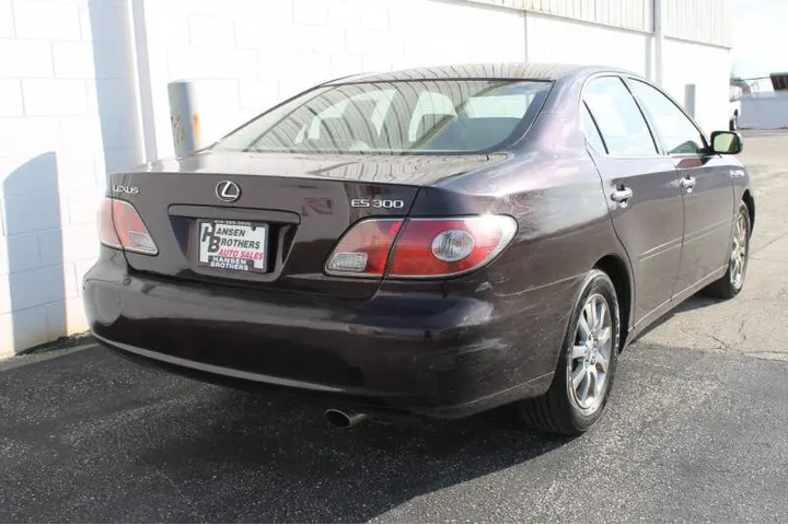 $4990 : 2003 ES 300 image 6