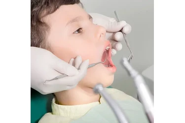 DENTISTA PARA NIÑOS en San Bernardino