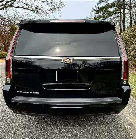 $18500 : 2018 Escalade ESV image 3