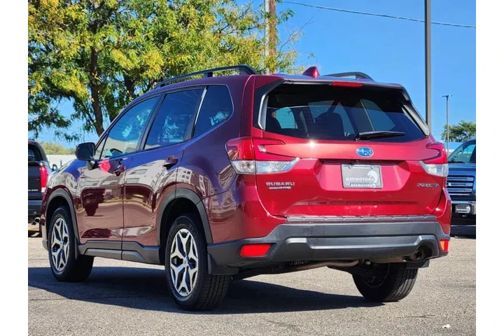 $15492 : 2019 Forester Premium image 8