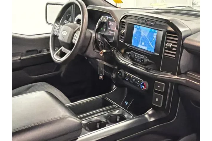 $30000 : Ford F-150 2023 4x4 XL 4dr S image 9