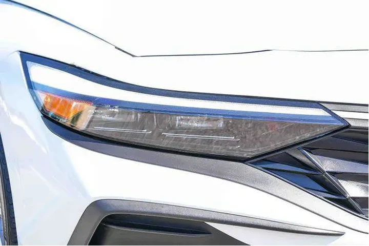 $24500 : Hyundai ELANTRA 2025 SEL Spo image 4