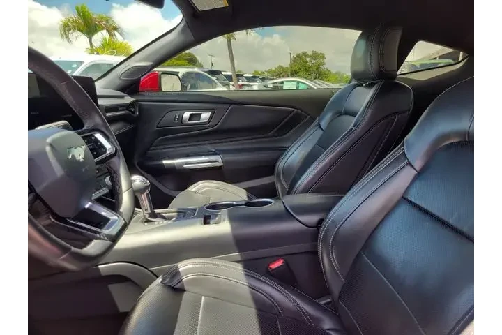 $32991 : Ford Mustang 2024 EcoBoost 2 image 10