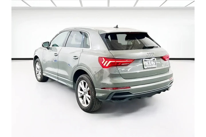 $19350 : Audi Q3 2023 AWD quattro S l image 10