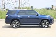 $35676 : Toyota 4Runner 2019 4x4 SR5 thumbnail