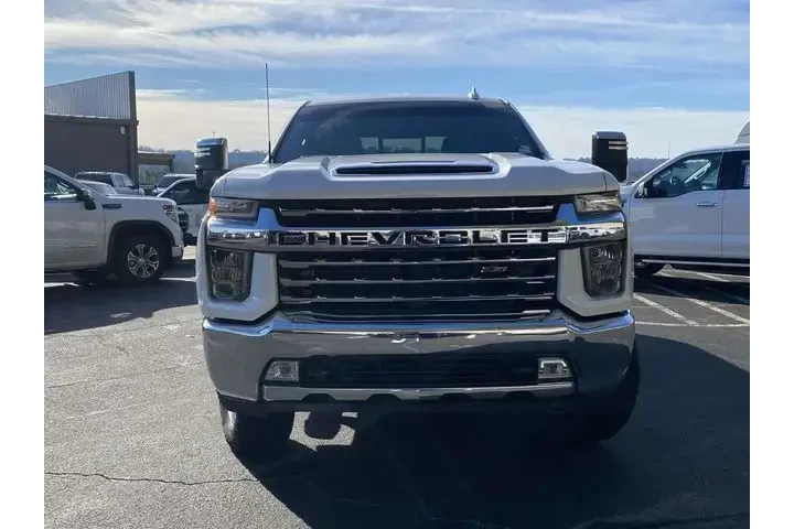 $36440 : Chevrolet Silverado 2500HD 2 image 9