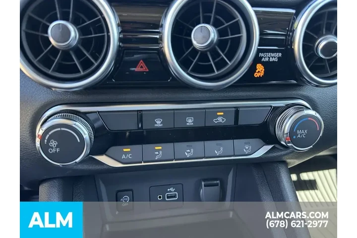 $19420 : Nissan Sentra 2025 S 4dr Sed image 5