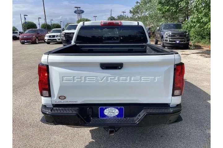 $30913 : Chevrolet Colorado 2025 4x2 image 8
