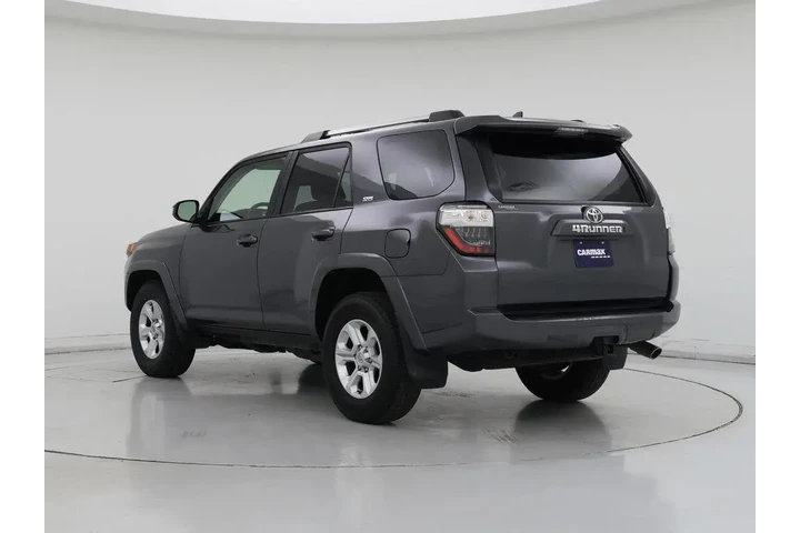 $35998 : Toyota 4Runner 2023 4x2 SR5 image 2