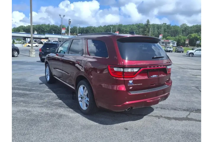 $31990 : Dodge Durango 2023 AWD GT 4d image 3