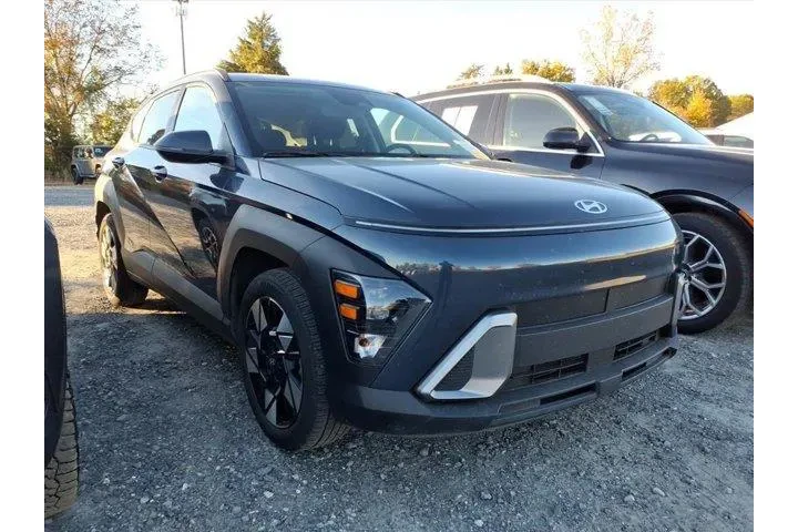$21788 : Hyundai KONA 2025 SEL 4dr Cr image 4