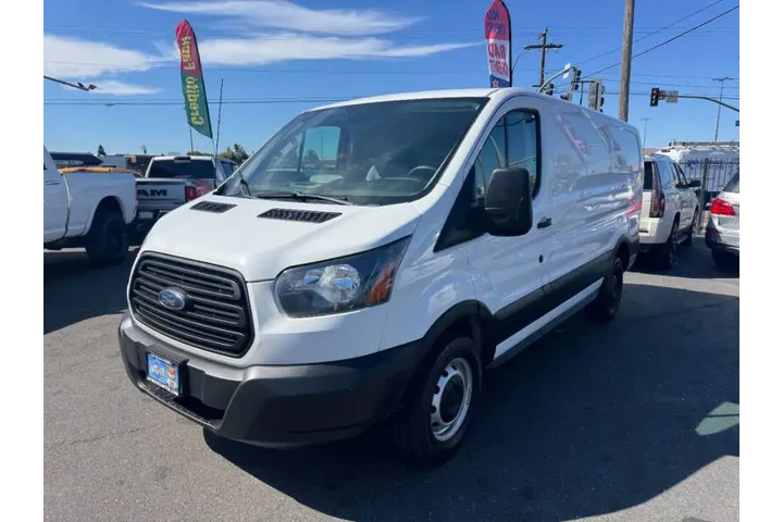 $13998 : 2019 Transit 250 image 5