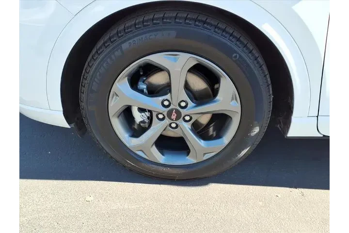 $21478 : Ford Escape 2023 ST-Line 4dr image 9