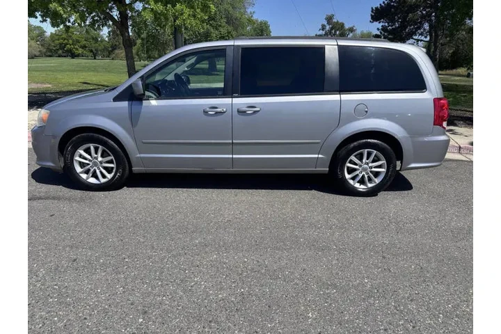 $9495 : 2014 Grand Caravan SXT image 4