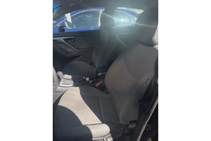 $7977 : Hyundai ELANTRA 2011 GLS 4dr image 3