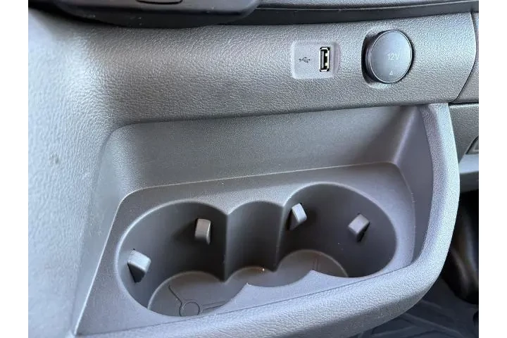 $34674 : Ford Transit 2024 250 3dr SW image 7