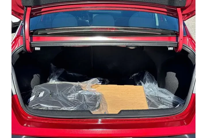 $27095 : Hyundai ELANTRA 2025 Limited image 9