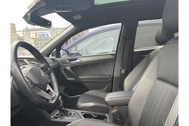 $19990 : Volkswagen Tiguan 2022 SE R- image 8