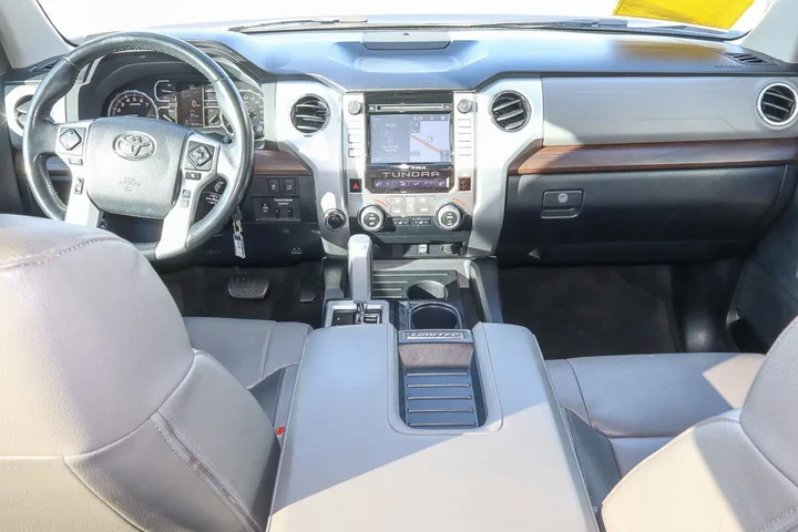 $36988 : 2018 Tundra 4WD Limited CrewM image 10