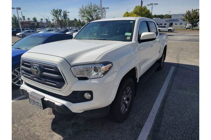 $32580 : Toyota Tacoma 2019 4x4 TRD P image 1
